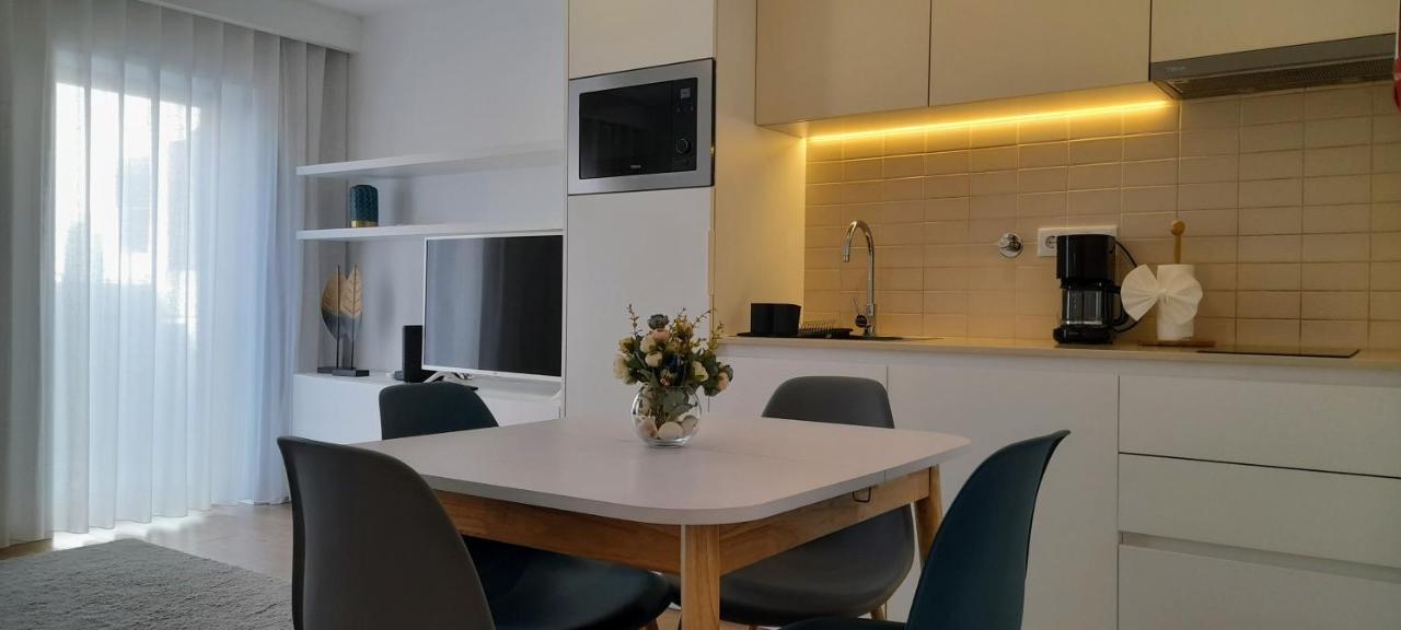 Light Brown Central Apartment Αβέιρο Εξωτερικό φωτογραφία