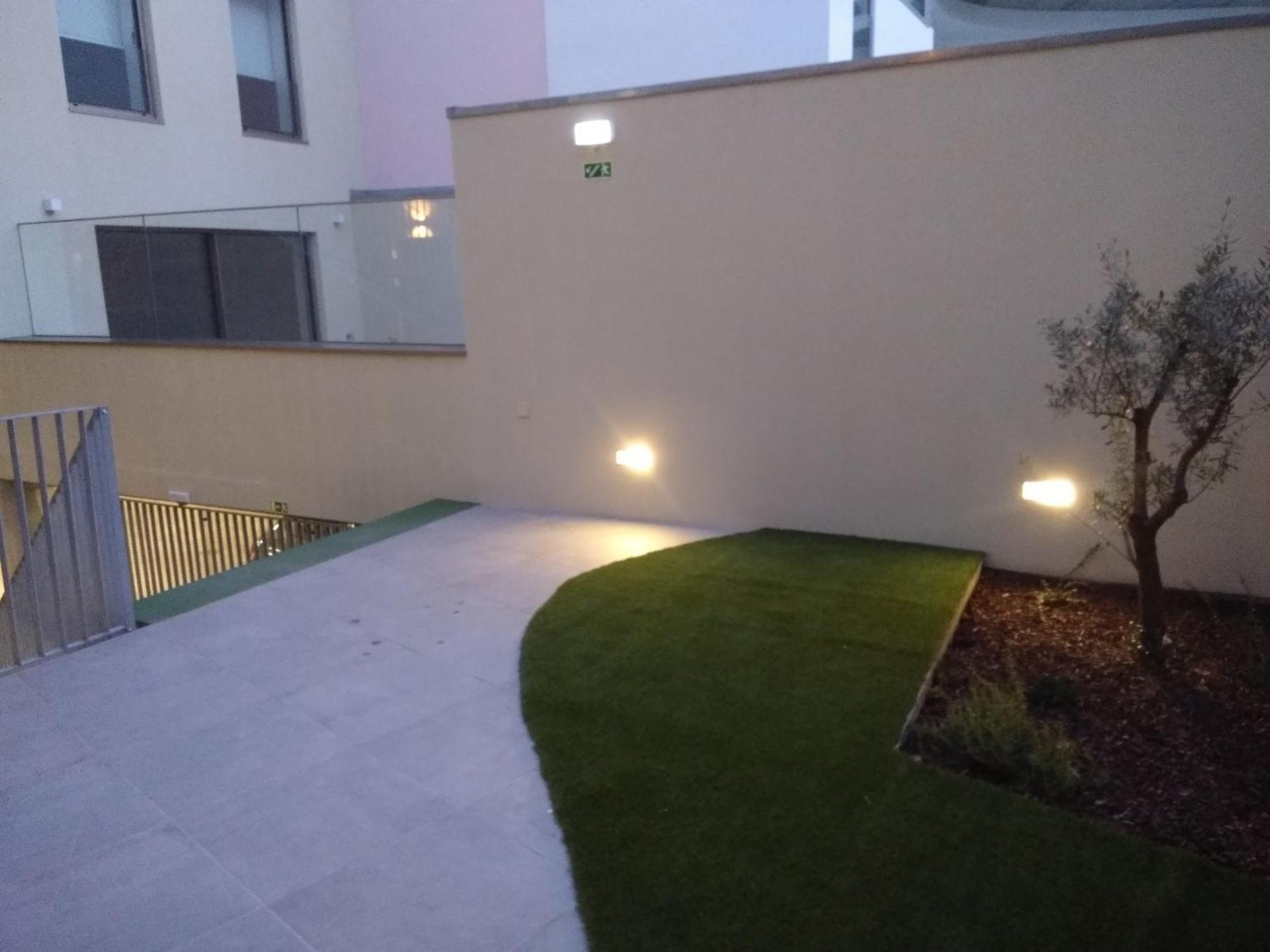 Light Brown Central Apartment Αβέιρο Εξωτερικό φωτογραφία